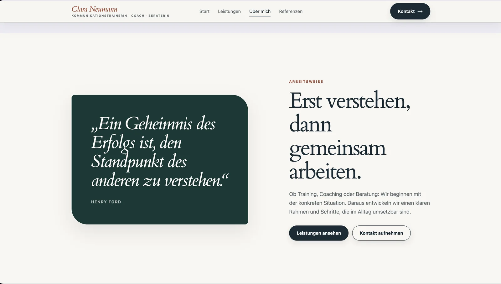 Profilseite des fiktiven Konzepts Clara Neumann mit Zitatkarte und der Überschrift Erst verstehen, dann gemeinsam arbeiten
