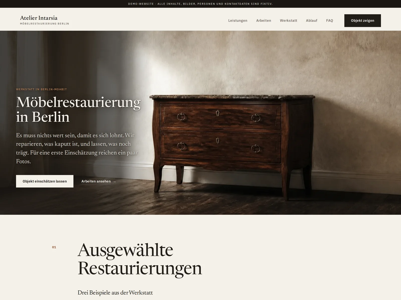 Freier Designentwurf für die Startseite einer Möbelrestaurierung mit großer Kommodenaufnahme und der Überschrift Möbelrestaurierung in Berlin